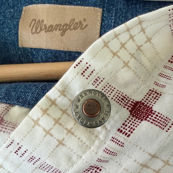 VINTAGE 1950's Wrangler Western Button Down with Cowgirl Motif - L - Picture 13 of 13